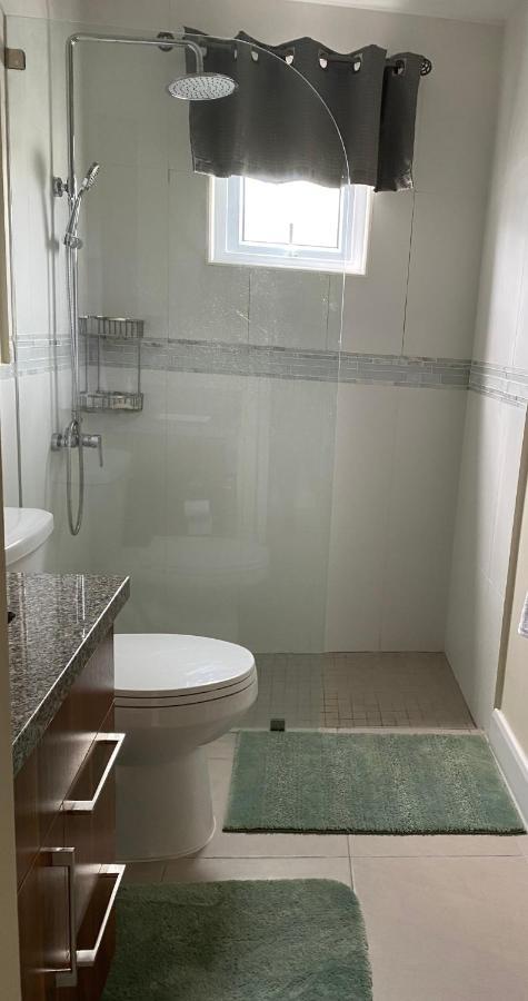 Seamist Villa @Oceanpointe Lucea Comfy 2Br W/Pool Gym & Parking Eksteriør billede