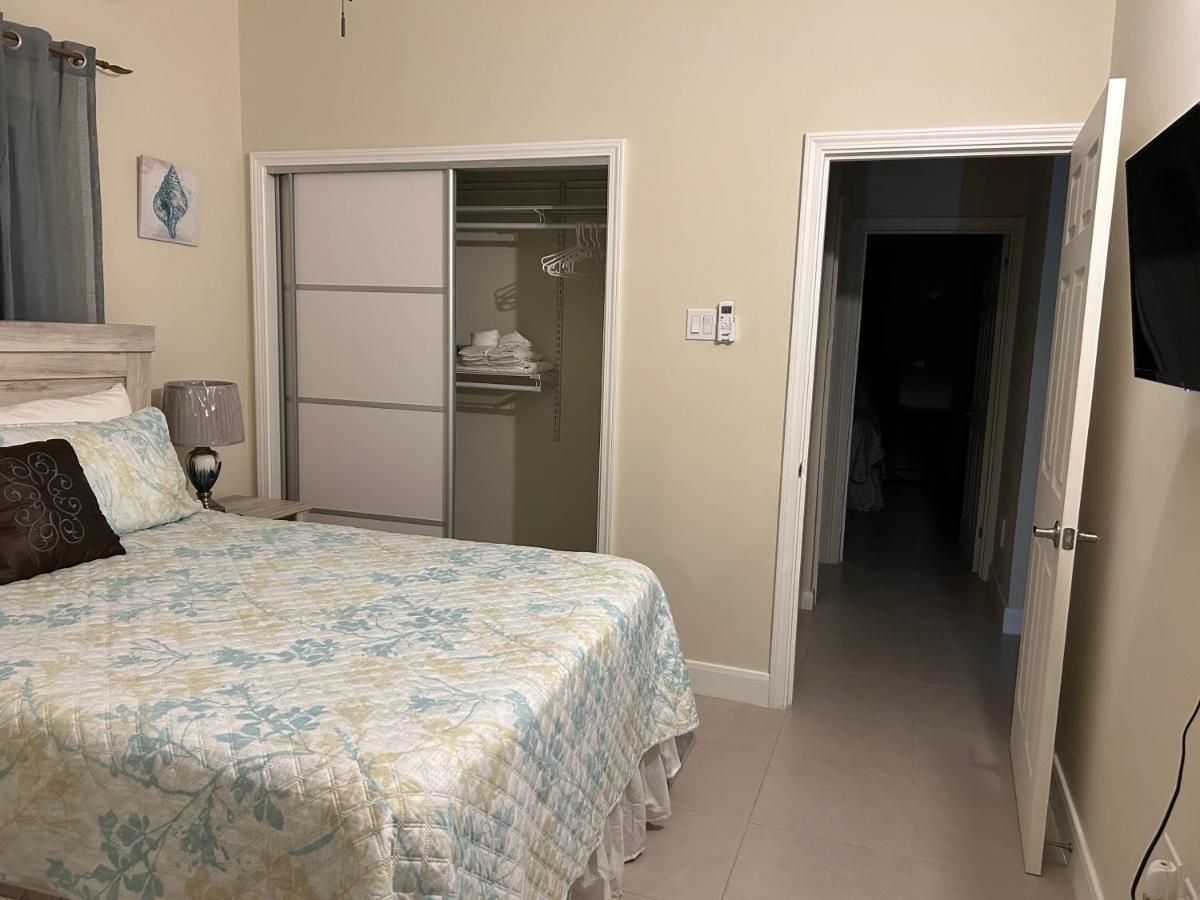 Seamist Villa @Oceanpointe Lucea Comfy 2Br W/Pool Gym & Parking Eksteriør billede